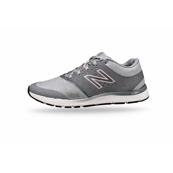 New Balance Shoes - New Balance WX577HG4 Women’s Size 8 Gray Pink Training Shoes